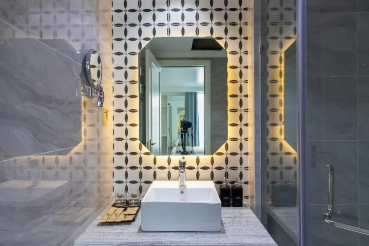 La Vague Hotel Nha Trang