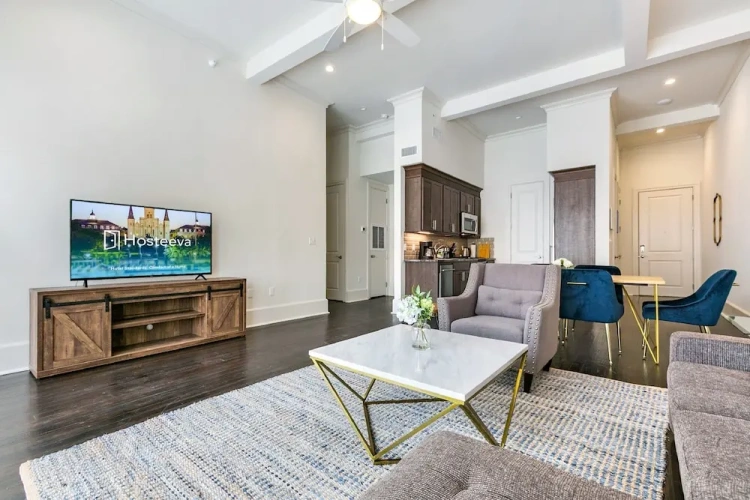 Standard Family room with city view