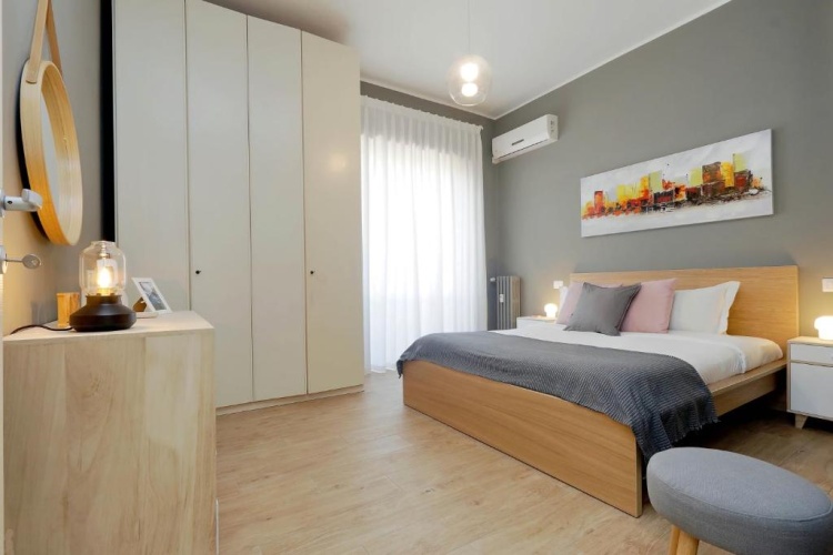 3 Bedrooms Apartment
