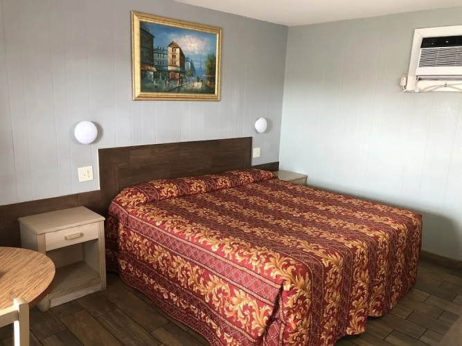 Budget inn