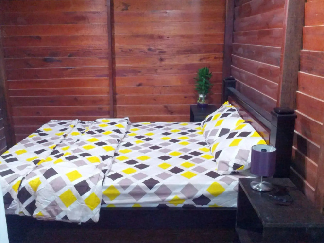 Funky Huts Guest House