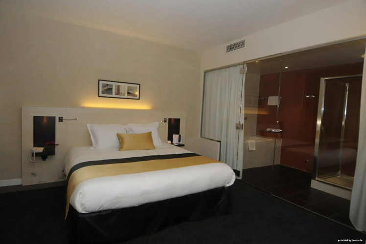 Mercure Maurepas Saint Quentin