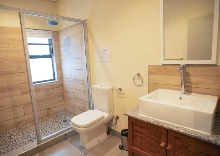 3 Bedrooms Luxury Apartment