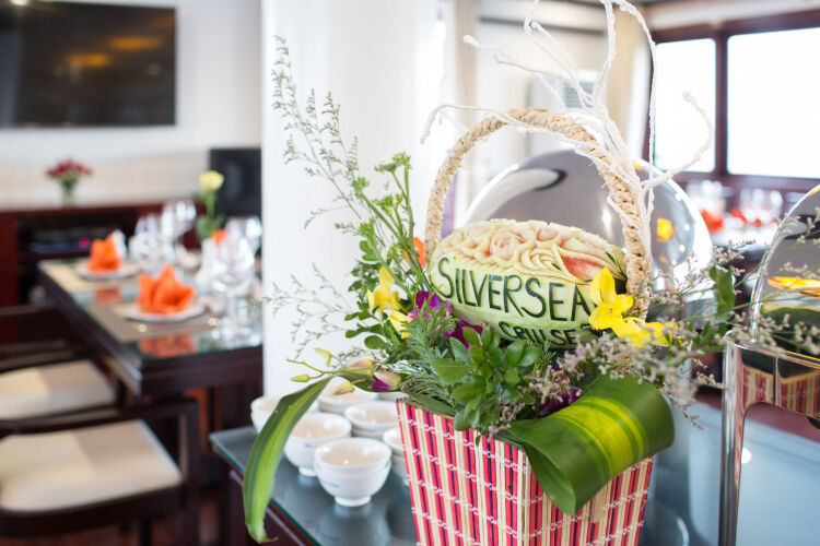 Halong Silversea CruiseOver view