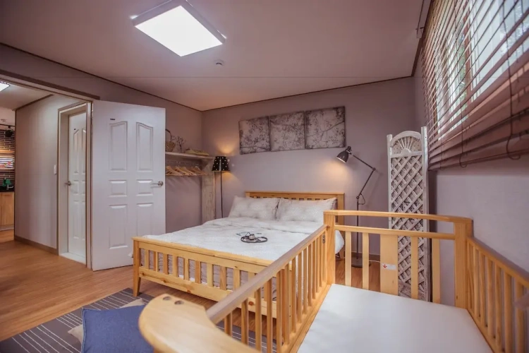 2 Bedrooms Cottage with balcony