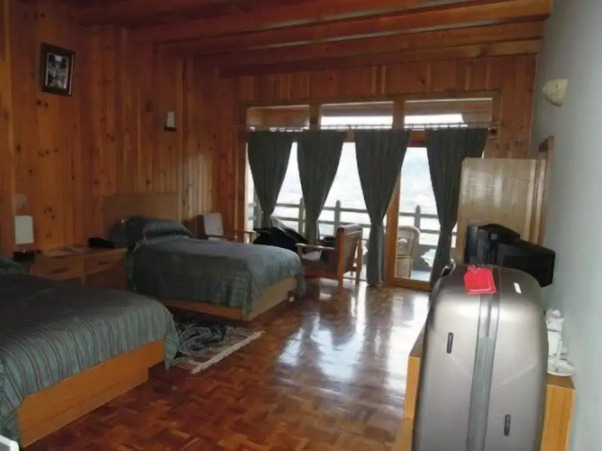 Khangkhu Resort