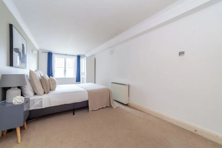 Modern Dalston Apartment