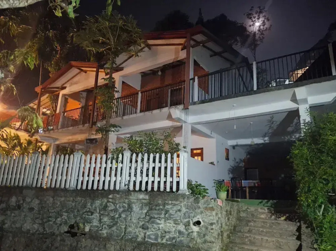 Pearl villa Ella