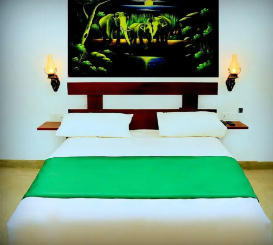 Airport resort