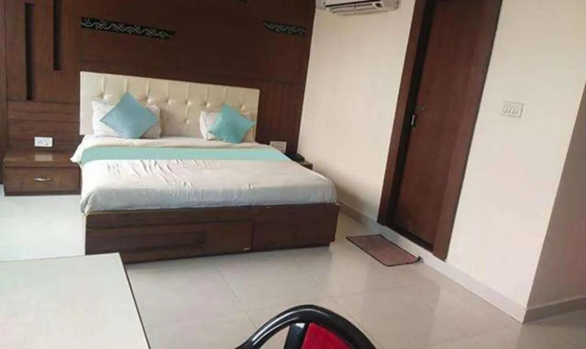 Hotel Nandgiri Palace