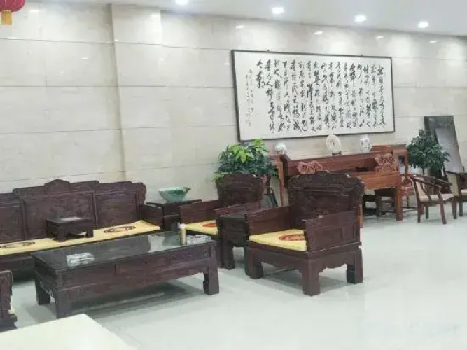 Quantai Hotel