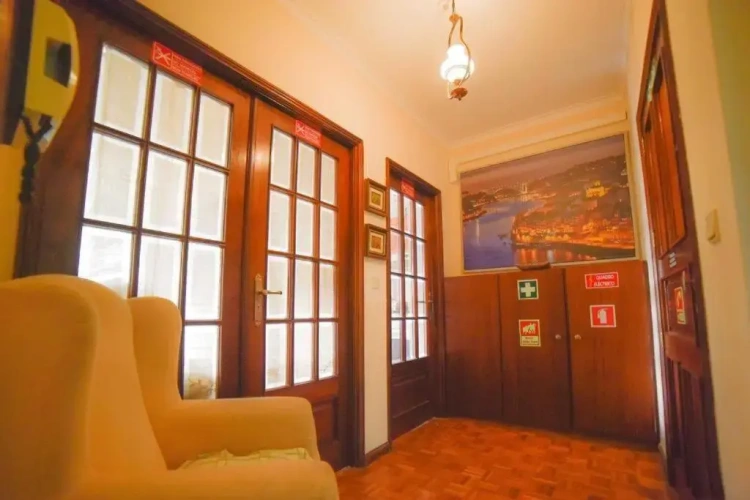 Economy Triple room
