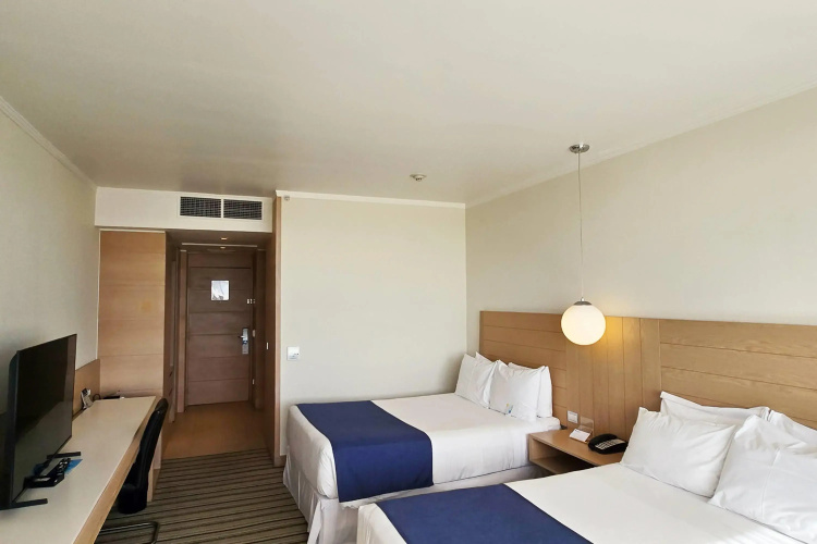 Wyndham Concepcion Pettra Hotel