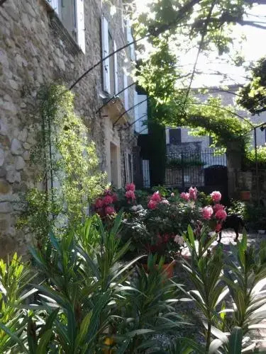 La Bastide Des Cèdres