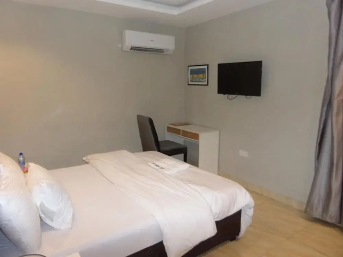 Blackwood Hotel