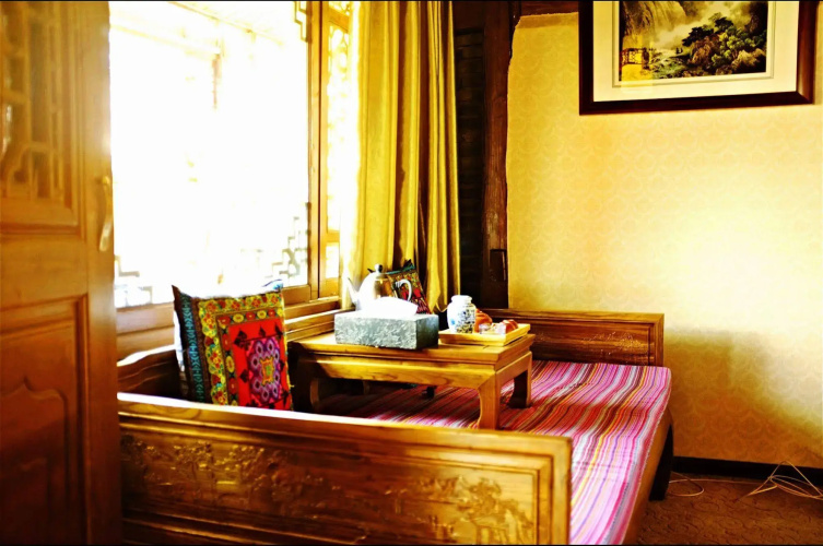 Lijiang Baisha Holiday Resort