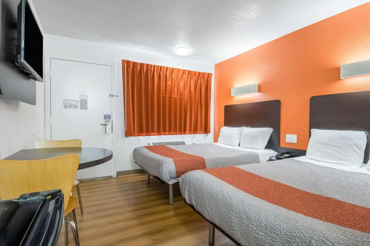 Econo Lodge Bakersfield