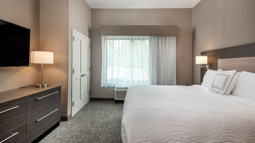 1 Bedroom Double Suite
