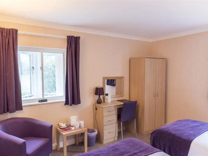 Standard Twin room