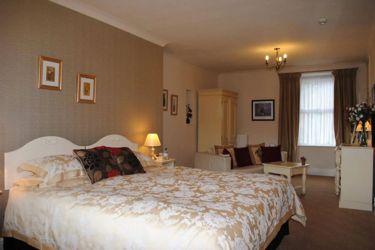 High Fold Guest House