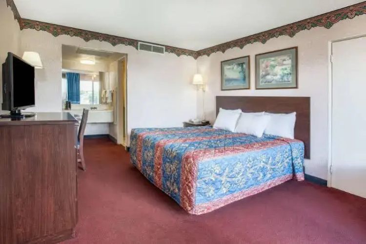 Days Inn St Joseph