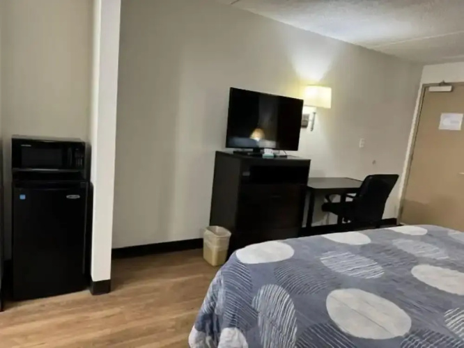Hilltop Inn
