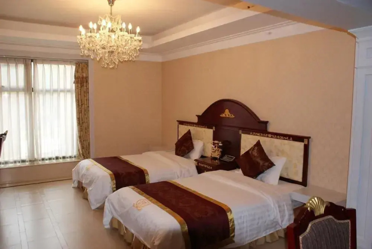 Beijing Floral Plaza Hot Spring Hotel
