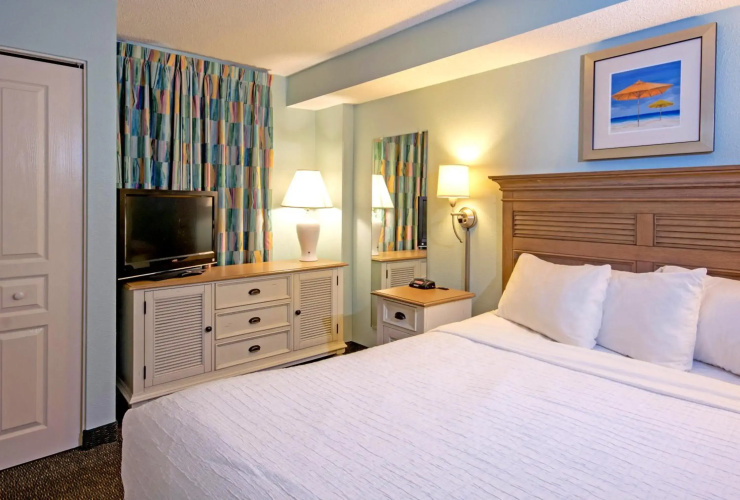 Compass Cove Resort