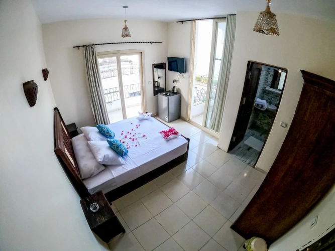 1 Bedroom Standard Double room with mountain view