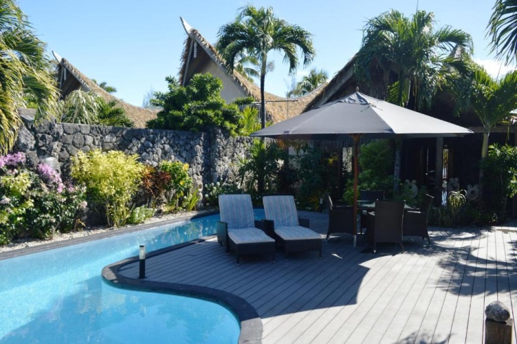 2 Bedrooms Luxury Villa beachfront