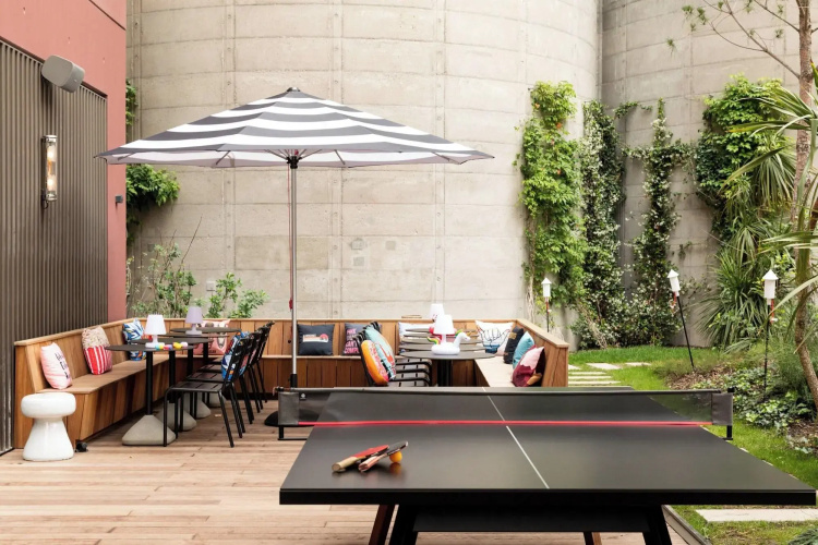 Moxy Bordeaux Hotel