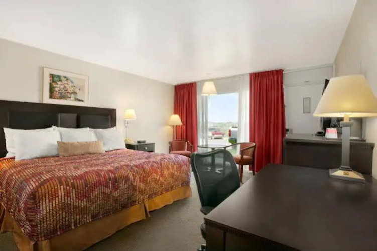 Ramada Washington