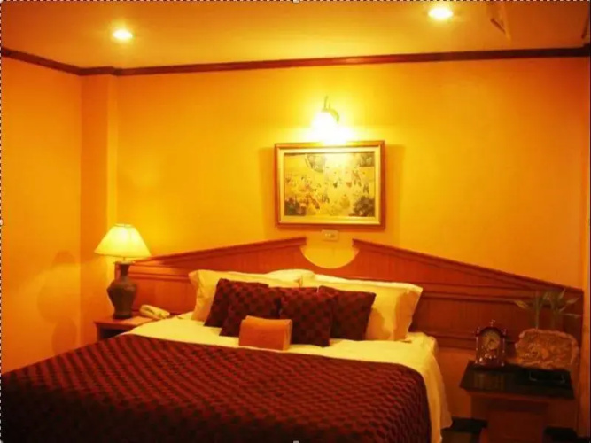 Pattana Hotel
