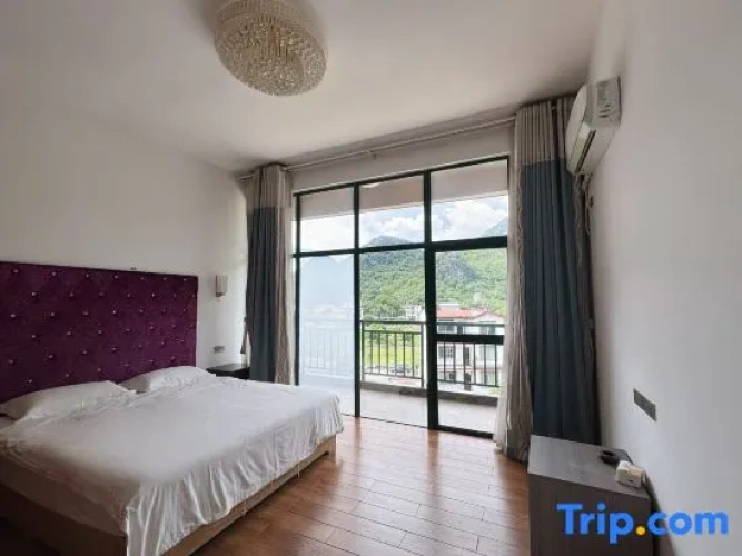 3 Bedrooms Suite