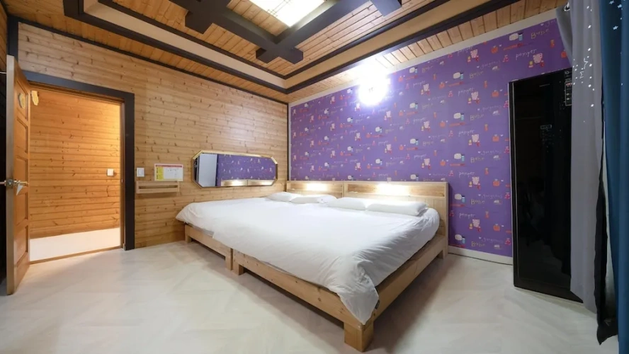 Guest rooms