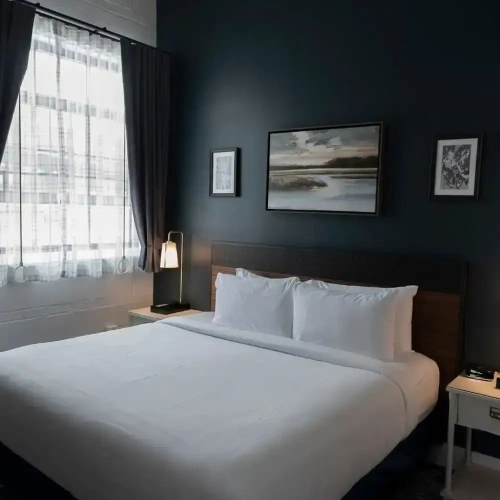 Premier Suite