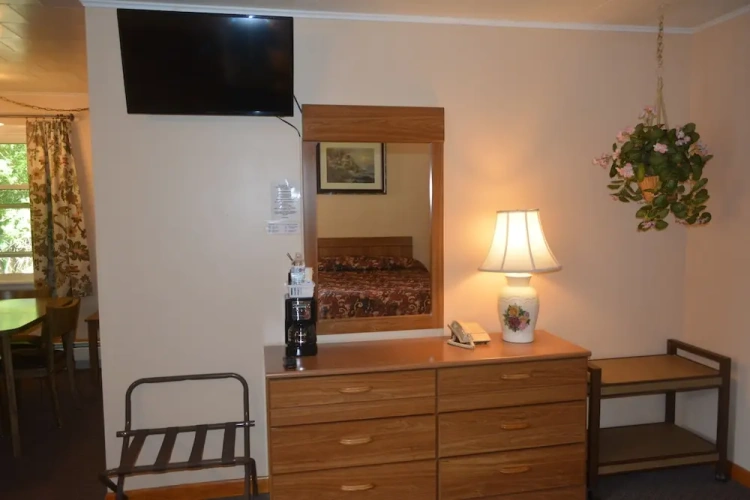 Standard Sextuple room