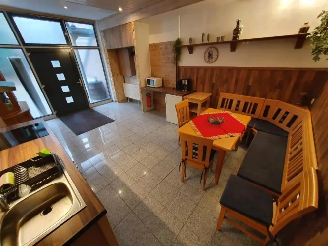 Deluxe Family Suite