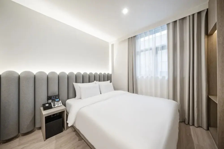 Poverta Stay Hotel