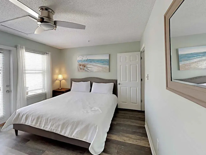 Sunset Cottages #4C