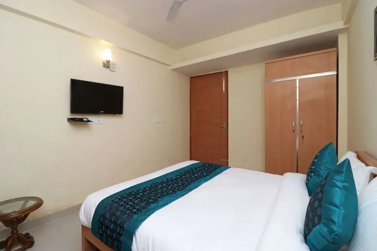 OYO 10664 Aone INN