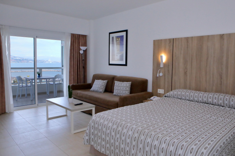 Aparthotel PYR Fuengirola