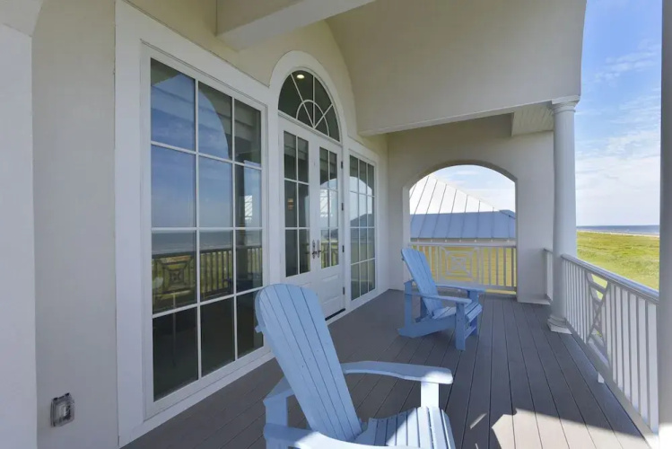 Seaside Euphoria - 4 Br Home