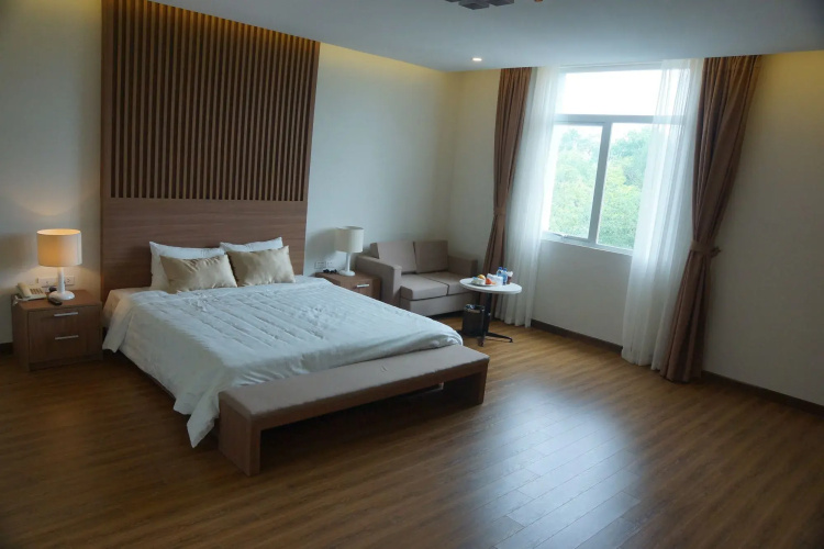 Hung Vuong Hotel
