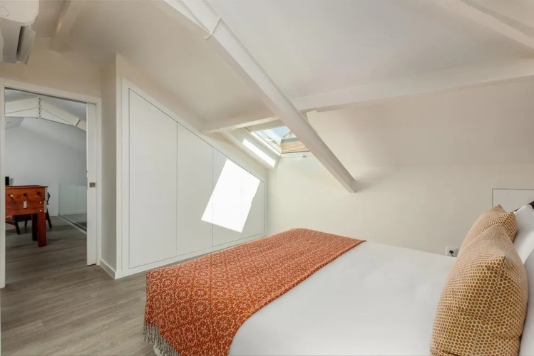 Travelstaytion - Central in Oporto