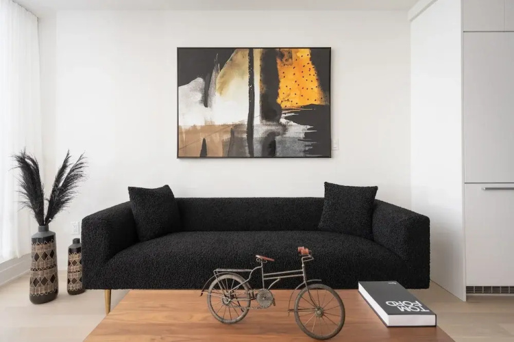 Designer 1BR plus Study Suite