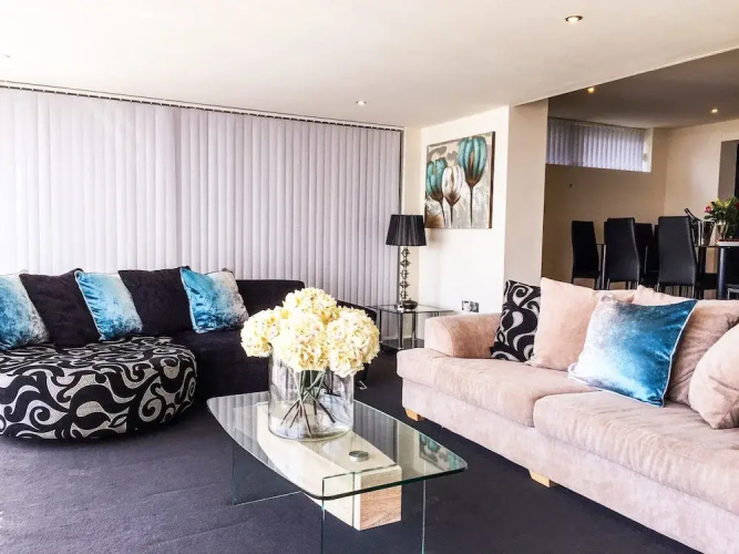Chaddesley Glen Apartments - DHH