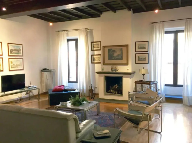 Navona Flat