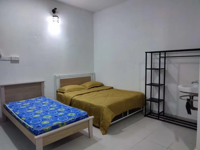 Standard Twin room with river view