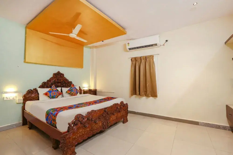 Fabhotel Maruthi Residency